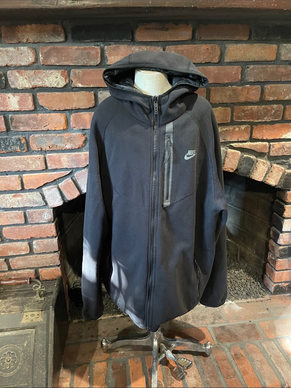 Nike Black Full-Zip Hooded Performance Jacket reversible size XL